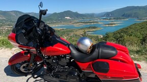 HARLEY-DAVIDSON